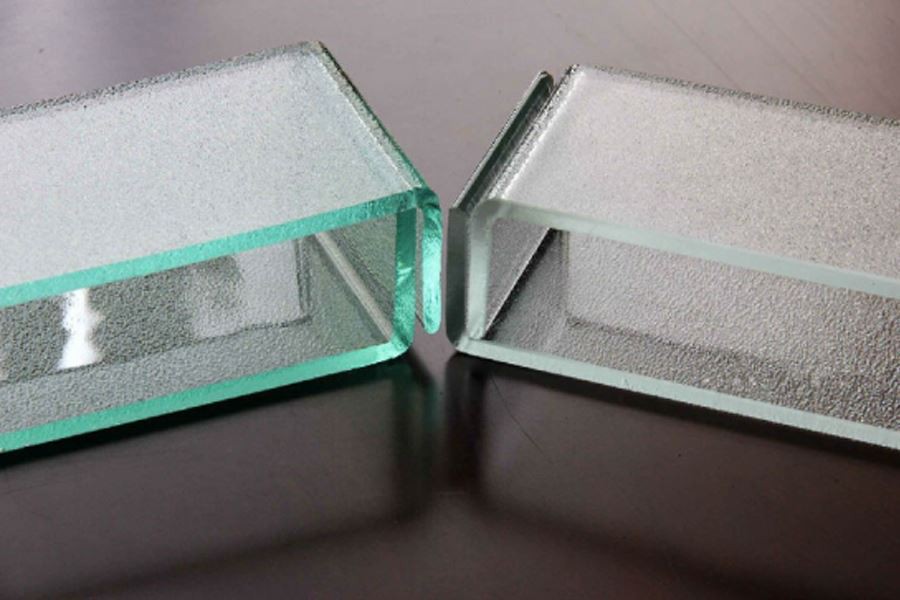 1-1F331130H1513.jpg 1-1F331130H1513.jpg