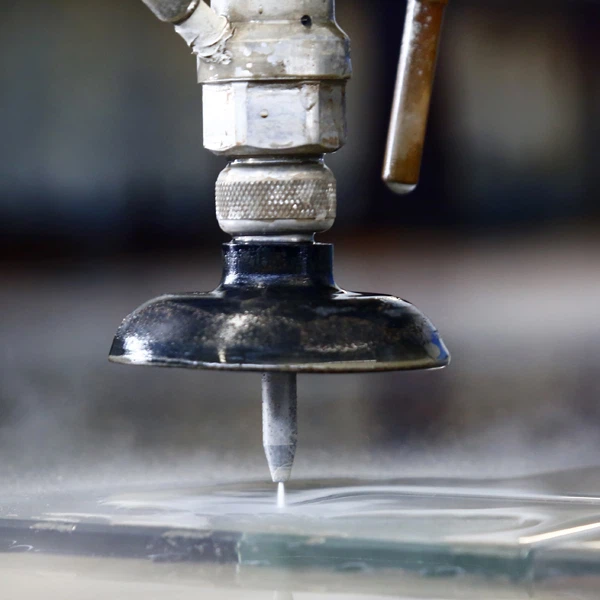 Water jet cutting machine